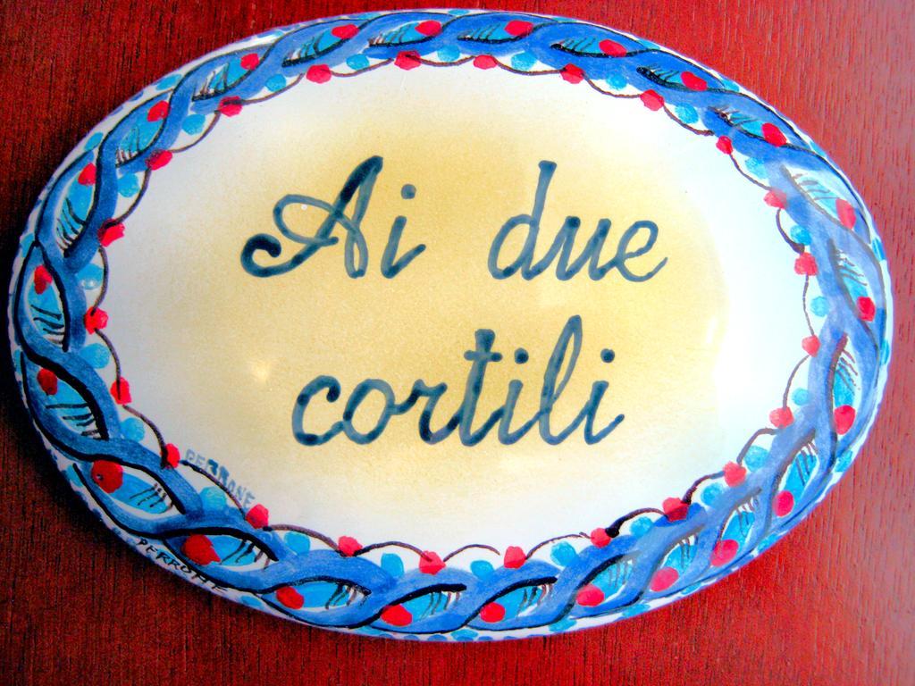 דירות טרפאני Ai Due Cortili חדר תמונה